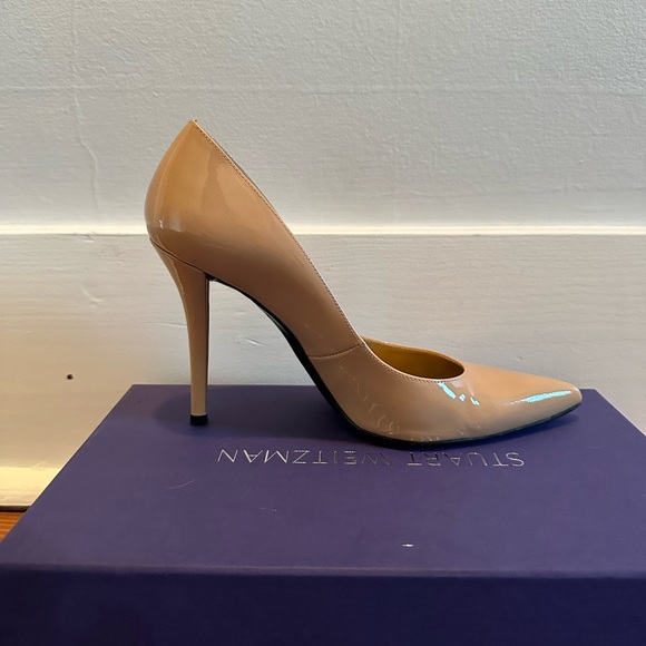 Stuart Weitzman patent leather heels - Picture 4 of 5